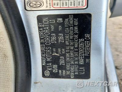 Zdjęcie 13 z 13 samochodu: 2006 KIA SPECTRA EX VIN:KNAFE121065336716 - miniatura