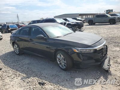 Czwarte zdjęcie samochodu z boku: 2018 HONDA ACCORD LX VIN:1HGCV1F14JA245983 - miniatura