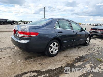 Trzecie zdjęcie samochodu z tyłu: 2004 HONDA ACCORD EX VIN:1HGCM56694A153813 - miniatura