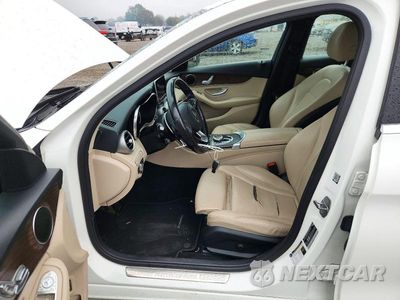 Zdjęcie 7 z 12 samochodu: 2018 MERCEDES-BENZ C 300 VIN:55SWF4JB3JU274214 - miniatura