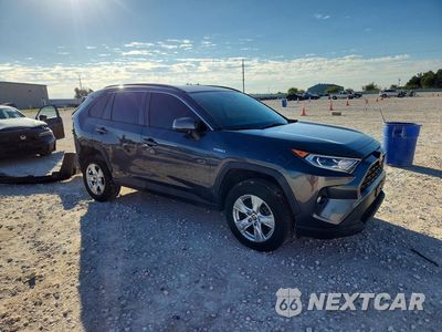 Czwarte zdjęcie samochodu z boku: 2020 TOYOTA RAV4 HYBRID XLE VIN:JTMRWRFV4LD067825 - miniatura