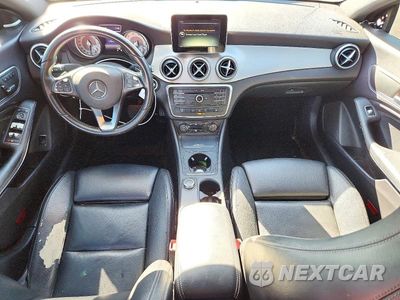 Zdjęcie 8 z 13 samochodu: 2016 MERCEDES-BENZ CLA 250 VIN:WDDSJ4EB5GN356356 - miniatura