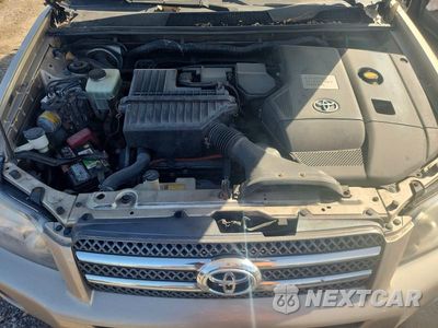 Zdjęcie 11 z 12 samochodu: 2006 TOYOTA HIGHLANDER HYBRID VIN:JTEEW21A360013000 - miniatura