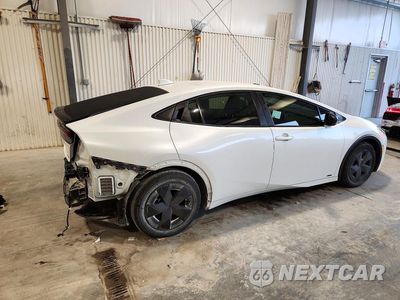 Trzecie zdjęcie samochodu z tyłu: 2025 TOYOTA PRIUS LE VIN:JTDADABU5S3025542 - miniatura