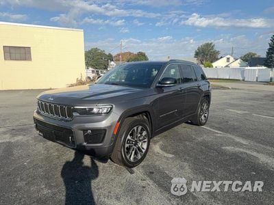 Drugie zdjęcie samochodu z przodu: 2022 JEEP GRAND CHEROKEE OVERLAND VIN:1C4RJHDG6N8621729 - miniatura