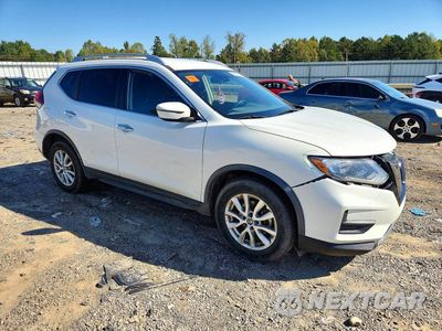 Czwarte zdjęcie samochodu z boku: 2019 NISSAN ROGUE SV VIN:KNMAT2MT4KP512317 - miniatura