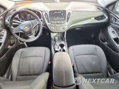 Zdjęcie 8 z 12 samochodu: 2017 CHEVROLET MALIBU LT VIN:1G1ZE5ST9HF139509 - miniatura