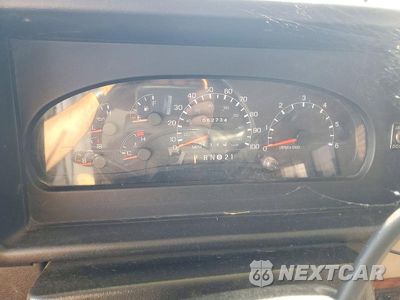 Zdjęcie 8 z 10 samochodu: 1999 SUNCRUISER - RV VIN:3FCNF53SXXJA02149 - miniatura