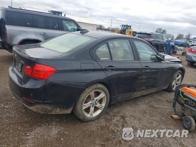 Trzecie zdjęcie samochodu z tyłu: 2014 BMW 328 XI VIN:WBA3B3C56EJ980509 - miniatura