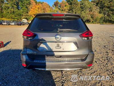 Zdjęcie 6 z 12 samochodu: 2018 NISSAN ROGUE S VIN:5N1AT2MV3JC753983 - miniatura