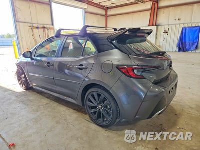 Drugie zdjęcie samochodu z przodu: 2026 TOYOTA COROLLA XSE VIN:JTNC4MBE9T3263393 - miniatura