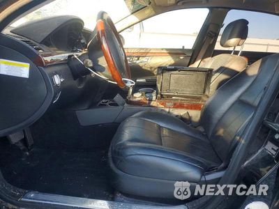 Zdjęcie 7 z 13 samochodu: 2007 MERCEDES-BENZ S-CLASS S550 RWD VIN:WDDNG71X27A119409 - miniatura
