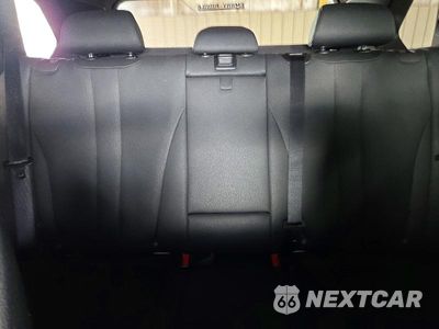 Zdjęcie 10 z 13 samochodu: 2017 BMW X5 SDRIVE35I VIN:5UXKR2C35H0X06620 - miniatura