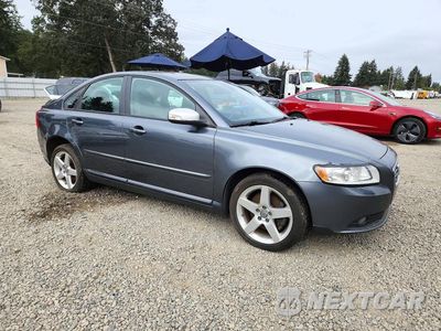 Czwarte zdjęcie samochodu z boku: 2010 VOLVO S40 T5 VIN:YV1672MH1A2513002 - miniatura