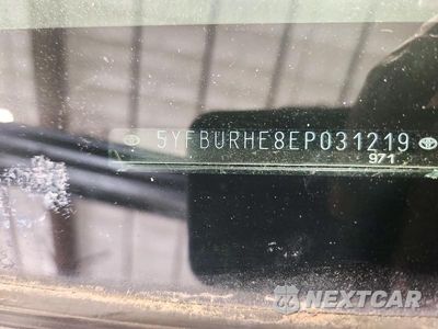 Zdjęcie 12 z 12 samochodu: 2014 TOYOTA COROLLA S VIN:5YFBURHE8EP031219 - miniatura