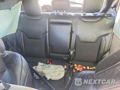 Zdjęcie 10 z 13 samochodu: 2022 JEEP COMPASS LATITUDE VIN:3C4NJCBB5NT198068 - miniatura