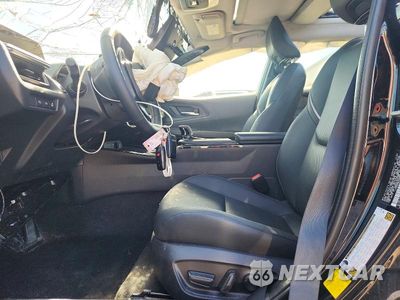 Zdjęcie 7 z 12 samochodu: 2024 TOYOTA PRIUS XLE VIN:JTDADABU6R3021025 - miniatura