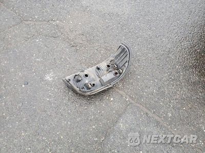 Zdjęcie 12 z 13 samochodu: 2002 MAZDA 626 LX VIN:1YVGF22C025298789 - miniatura