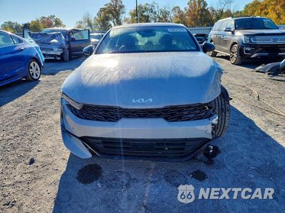 Piąte zdjęcie samochodu w środku: 2024 KIA K5 GT LINE VIN:5XXG64J26RG230299 - miniatura