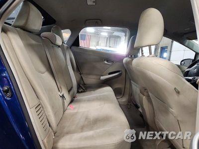Zdjęcie 10 z 13 samochodu: 2011 TOYOTA PRIUS TWO VIN:JTDKN3DU6B0261273 - miniatura