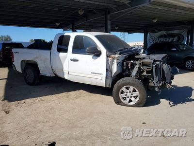 Czwarte zdjęcie samochodu z boku: 2012 GMC SIERRA K1500 SL VIN:1GTR2UEA9CZ305734 - miniatura