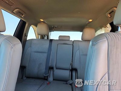 Zdjęcie 10 z 14 samochodu: 2018 TOYOTA HIGHLANDER LE PLUS VIN:5TDZZRFH1JS258024 - miniatura