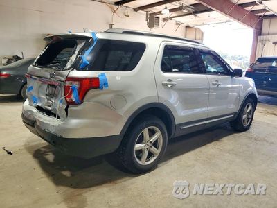 Trzecie zdjęcie samochodu z tyłu: 2016 FORD EXPLORER XLT VIN:1FM5K8D89GGA32862 - miniatura