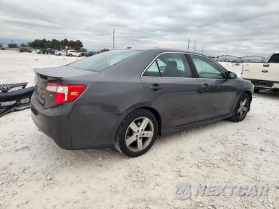 Trzecie zdjęcie samochodu z tyłu: 2014 TOYOTA CAMRY SE VIN:4T1BF1FK5EU810368 - miniatura