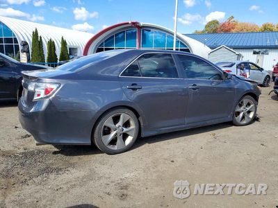 Trzecie zdjęcie samochodu z tyłu: 2014 TOYOTA CAMRY SE V6 VIN:4T1BK1FKXEU553266 - miniatura