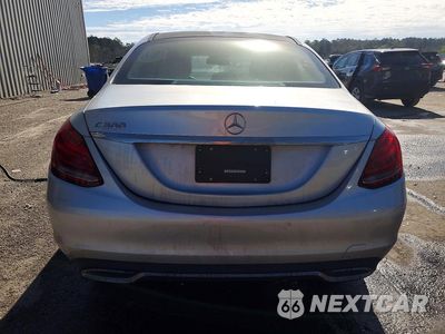 Zdjęcie 6 z 12 samochodu: 2016 MERCEDES-BENZ C 300 VIN:55SWF4JB2GU121171 - miniatura