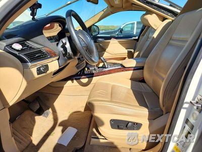 Zdjęcie 7 z 13 samochodu: 2010 BMW X5 XDRIVE48I VIN:5UXFE8C5XAL312391 - miniatura
