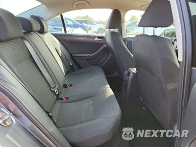 Zdjęcie 10 z 13 samochodu: 2015 VOLKSWAGEN JETTA BASE VIN:3VW2K7AJ3FM233733 - miniatura
