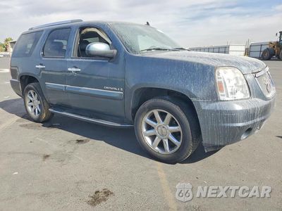 Czwarte zdjęcie samochodu z boku: 2008 GMC YUKON DENALI VIN:1GKFK63888J177690 - miniatura