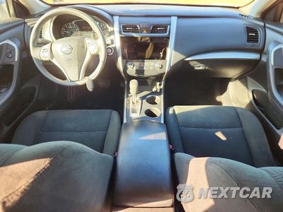 Zdjęcie 8 z 12 samochodu: 2015 NISSAN ALTIMA 2.5 S VIN:1N4AL3AP1FN915918 - miniatura