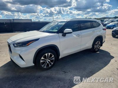 2021 TOYOTA HIGHLANDER XLE 5TDHZRBH2MS552361 - główne zdjęcie licytacji z USA - miniatura