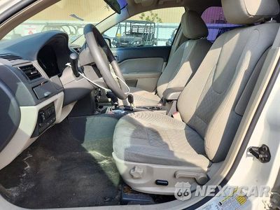 Zdjęcie 7 z 13 samochodu: 2010 FORD FUSION SE VIN:3FAHP0HA8AR182341 - miniatura