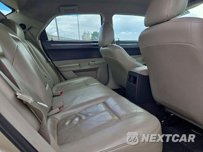 Zdjęcie 10 z 12 samochodu: 2006 CHRYSLER 300 TOURING VIN:2C3KA53G26H404499 - miniatura
