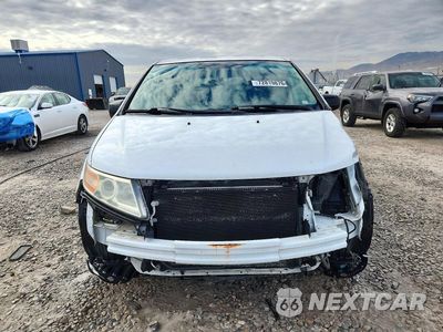 Piąte zdjęcie samochodu w środku: 2011 HONDA ODYSSEY EXL VIN:5FNRL5H68BB040450 - miniatura