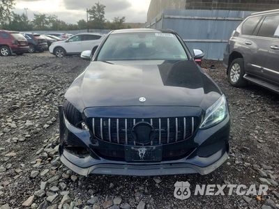 Piąte zdjęcie samochodu w środku: 2015 MERCEDES-BENZ C 300 4MATIC VIN:55SWF4KB6FU020437 - miniatura