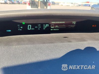 Zdjęcie 9 z 12 samochodu: 2011 TOYOTA PRIUS THREE VIN:JTDKN3DUXB0319076 - miniatura