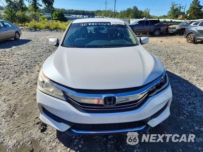Piąte zdjęcie samochodu w środku: 2017 HONDA ACCORD LX VIN:1HGCR2F37HA295945 - miniatura