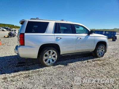 Trzecie zdjęcie samochodu z tyłu: 2019 CHEVROLET TAHOE C1500 PREMIER VIN:1GNSCCKC7KR147172 - miniatura