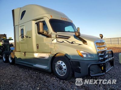 Czwarte zdjęcie samochodu z boku: 2021 FREIGHTLINER CASCADIA 126 SEMI TRUCK VIN:3AKJHHDR8MSMC0087 - miniatura