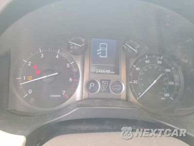 Zdjęcie 9 z 13 samochodu: 2016 LEXUS GX 460 VIN:JTJBM7FX0G5129201 - miniatura
