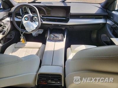 Zdjęcie 8 z 12 samochodu: 2026 BMW 530 XI VIN:WBA53FJ05TCX21798 - miniatura