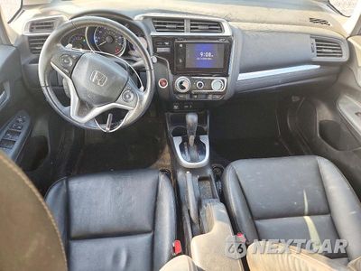 Zdjęcie 8 z 12 samochodu: 2017 HONDA FIT EX VIN:JHMGK5H84HS008634 - miniatura