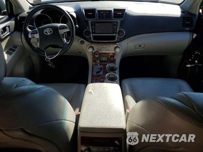Zdjęcie 8 z 14 samochodu: 2013 TOYOTA HIGHLANDER LIMITED VIN:5TDDK3EH1DS177381 - miniatura
