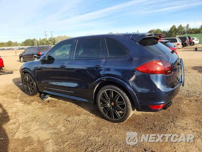 Drugie zdjęcie samochodu z przodu: 2014 PORSCHE CAYENNE GTS VIN:WP1AD2A21ELA76111 - miniatura