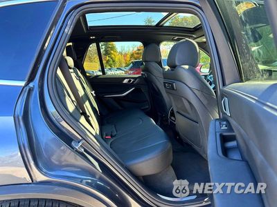 Zdjęcie 8 z 10 samochodu: 2019 BMW X5 XDRIVE40I VIN:5UXCR6C53KLL10186 - miniatura
