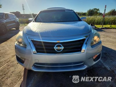 Piąte zdjęcie samochodu w środku: 2014 NISSAN ALTIMA 2.5 S VIN:1N4AL3APXEC295239 - miniatura